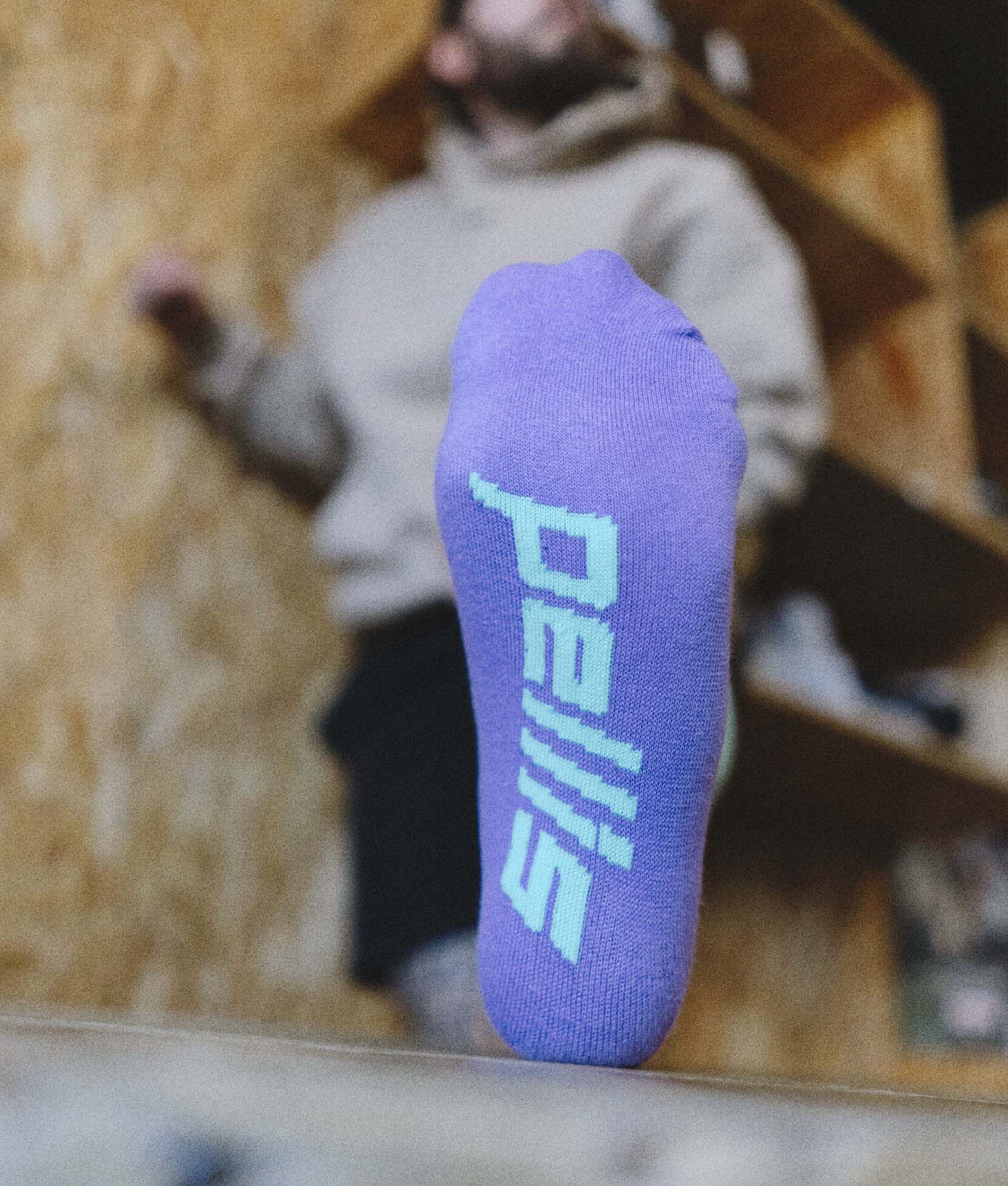 LIEKKISUKAT – HEAVY CREW SOCKS